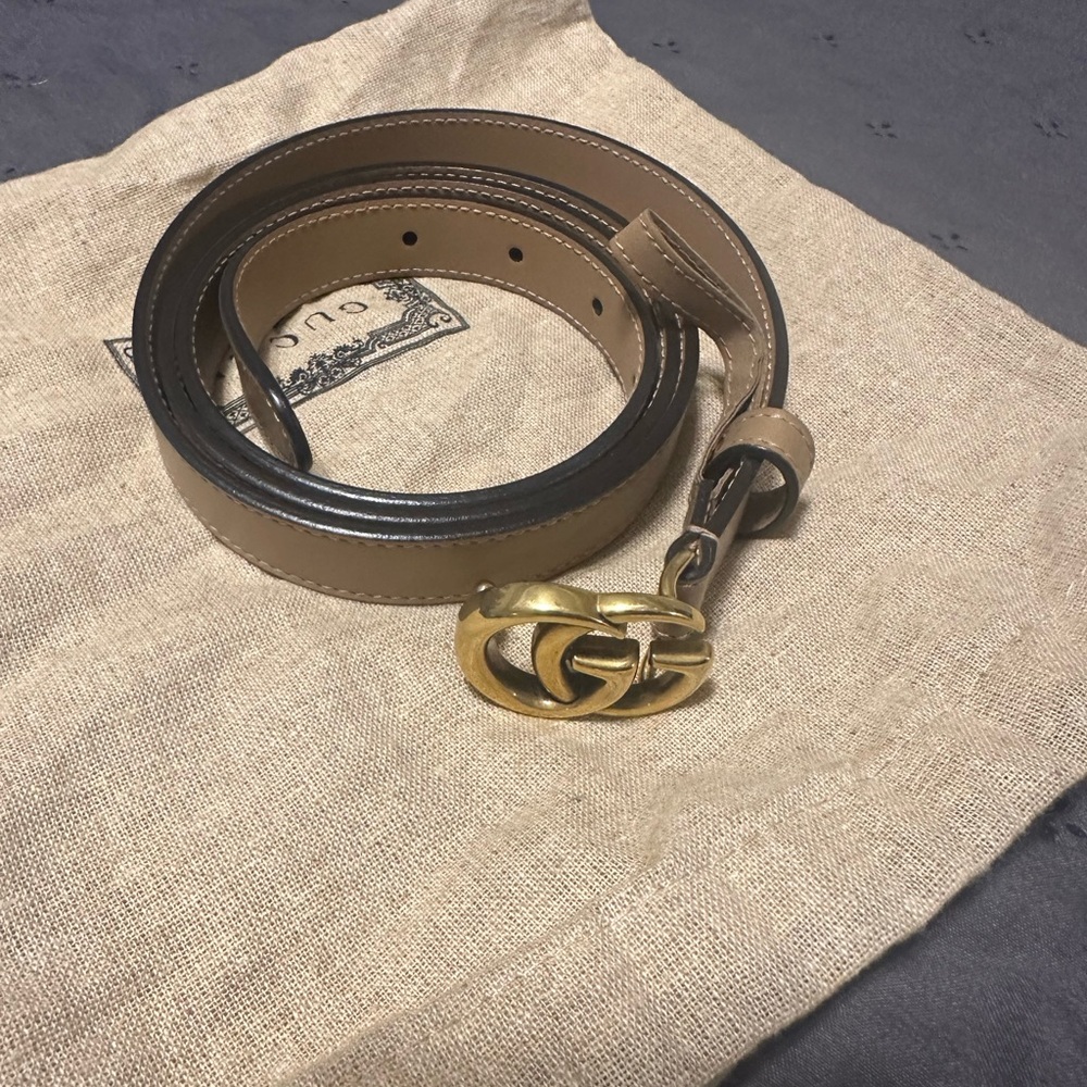 Gucci Thin belt with Double G buckle - tan leather - Size 105
